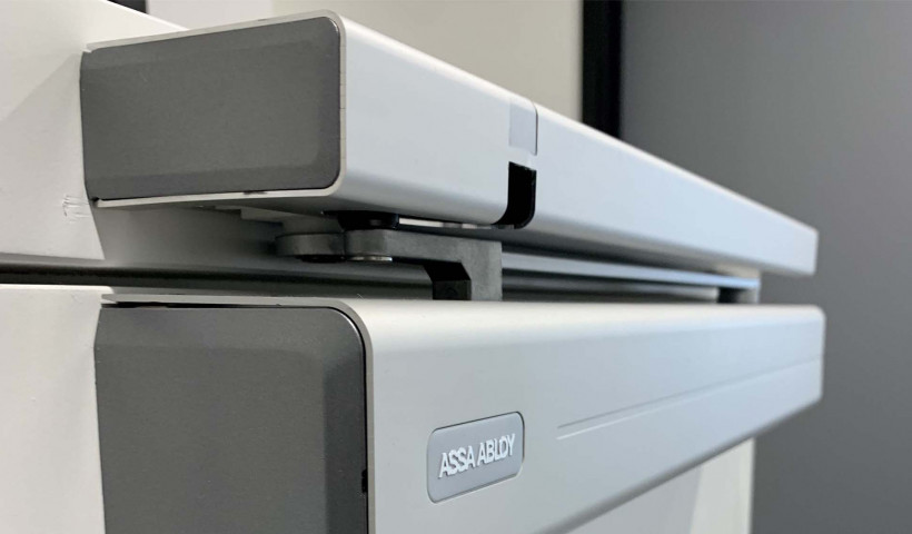 ASSA ABLOY Cam-Motion Closer with Integrated Close-Motion Element