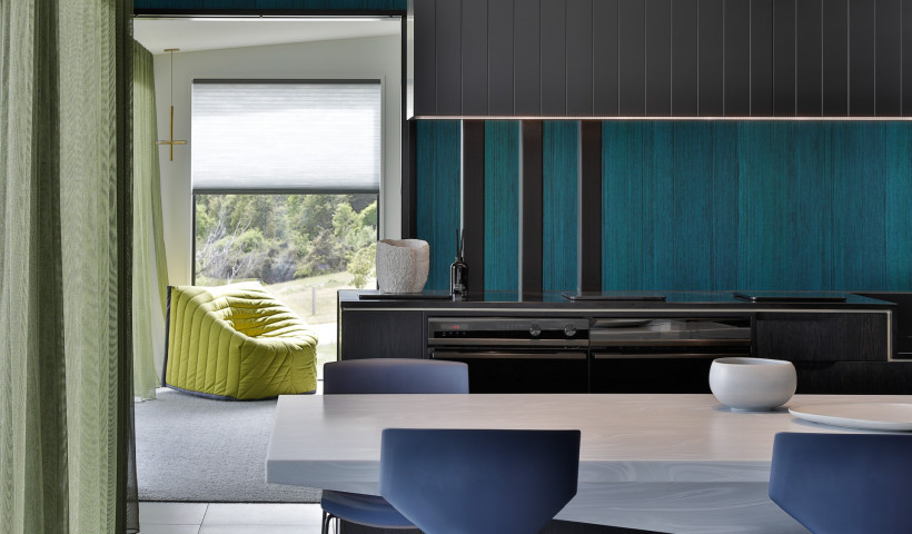 Melanie Craig Uses Corian and FENIX to Create a Beautiful Modern Kitchen