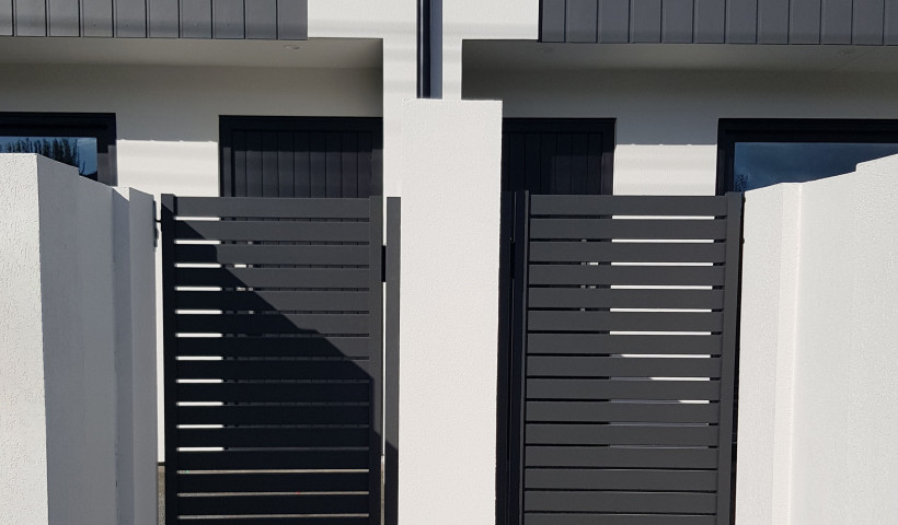 Create Quality, Style and Privacy with XPRESS Fence Aluminum