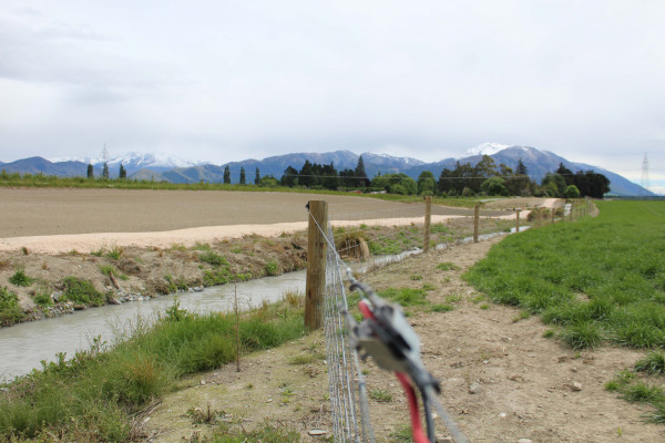 Methven Lions Walkway Upgrade with Steel & Tube’s Hurricane Fencing