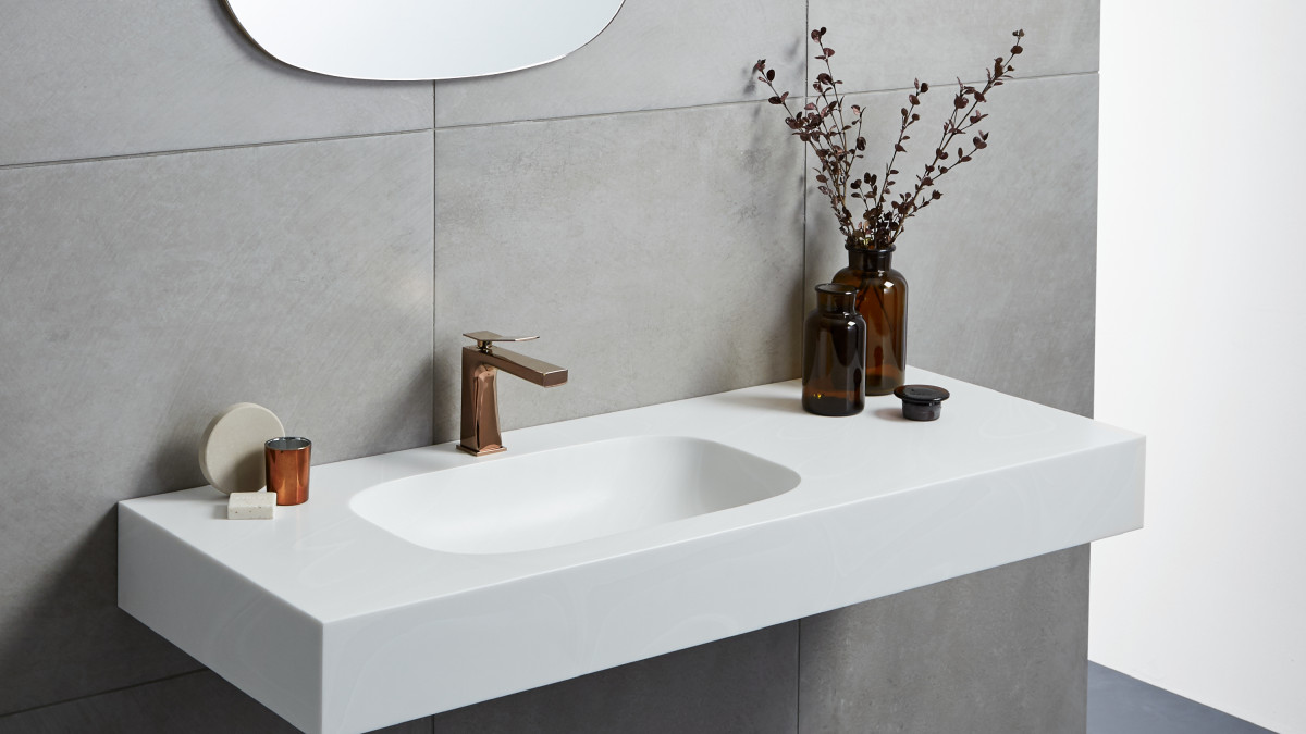 Corian Venaro White vanity top and matching, integrated PWB 304 basin in Venaro White.