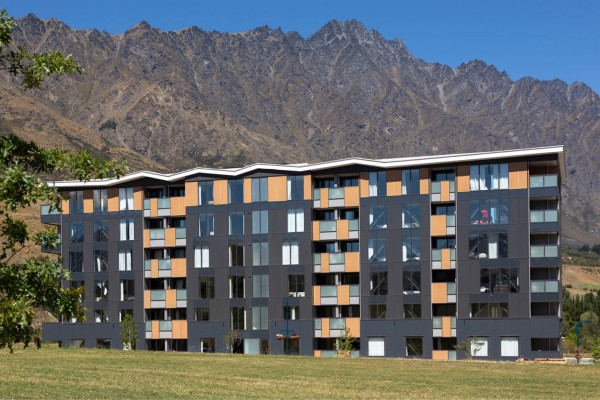 Aesthetic Balustrade Solution for La Quinta Hotel in Queenstown