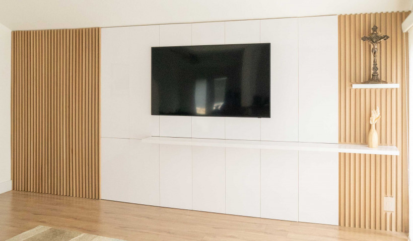 Very Low Profile Range Used for Living Room Fitout