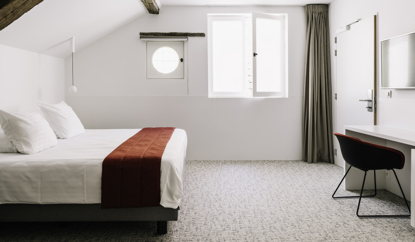 Specifying Carpets for Multi-Residential Projects