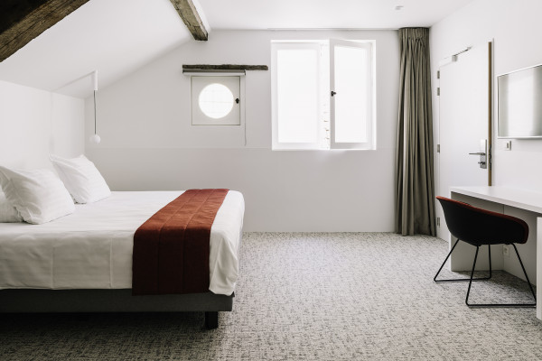 Specifying Carpets for Multi-Residential Projects