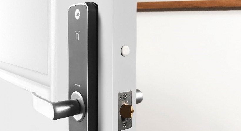 New Yale Unity Entrance Lock Fire Rated