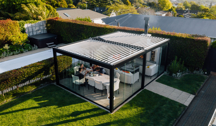 Glaslide Frameless Glass: Year Round Useable Outdoor Spaces