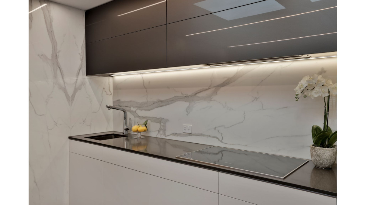 Prime Acrylic Pewter Gloss. Fleur Jourdain, McKay Kitchens.