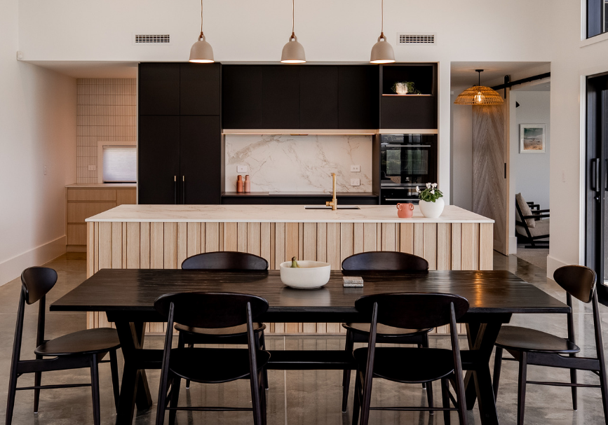 Contemporary Bold Kitchen in Palmerston North