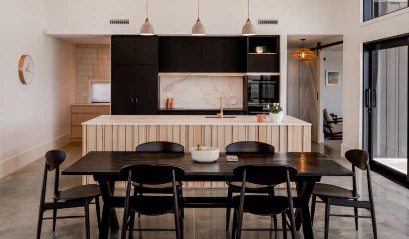 Contemporary Bold Kitchen in Palmerston North