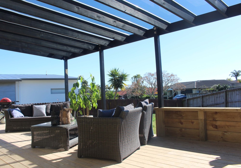 Make the Most of Outdoor Spaces with Suntuf SunGlaze by PSP