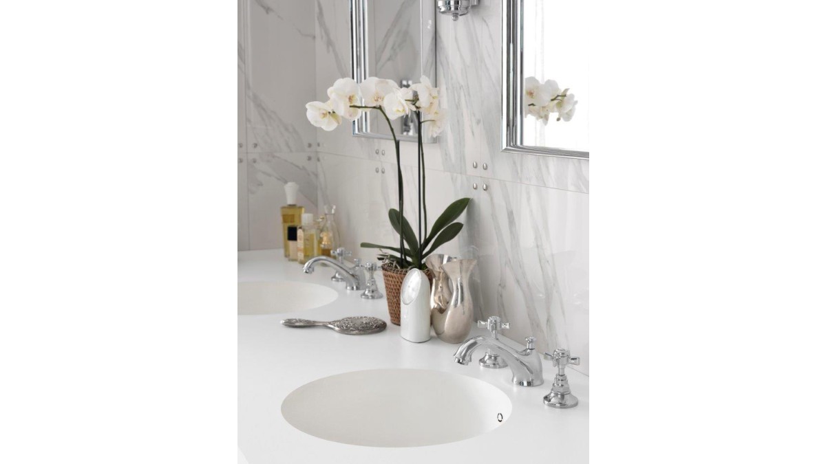 Corian Vanities are an Ideal Option for Residential and Commercial
