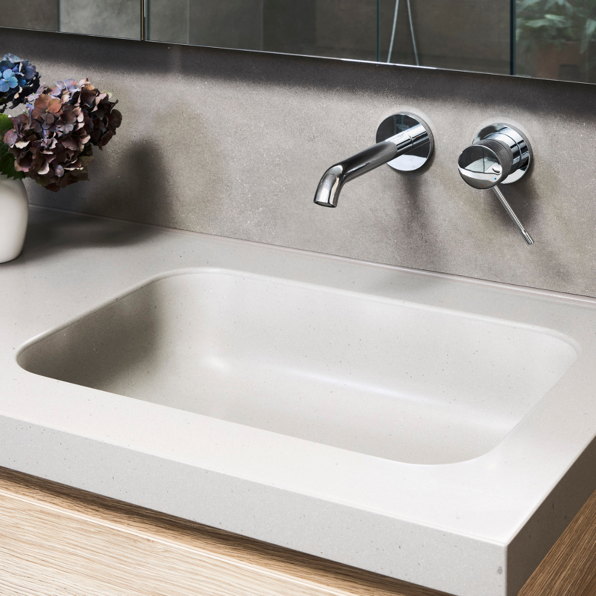 Corian Vanities are an Ideal Option for Residential and Commercial