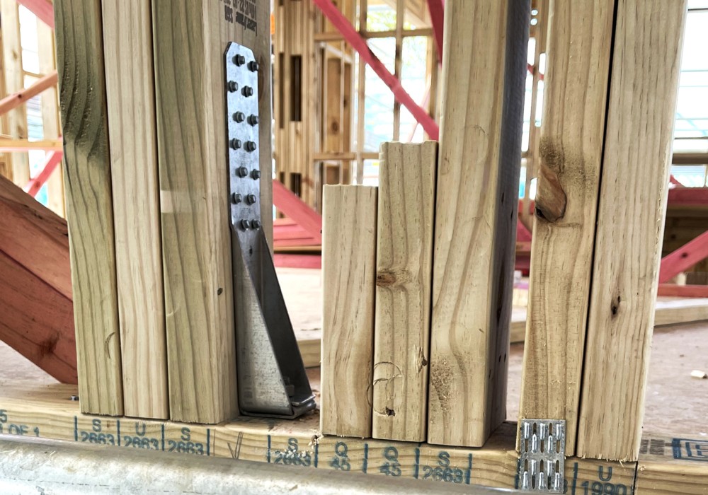 HTT4 Braces Shear Wall for Mid Floor Holdown Connection