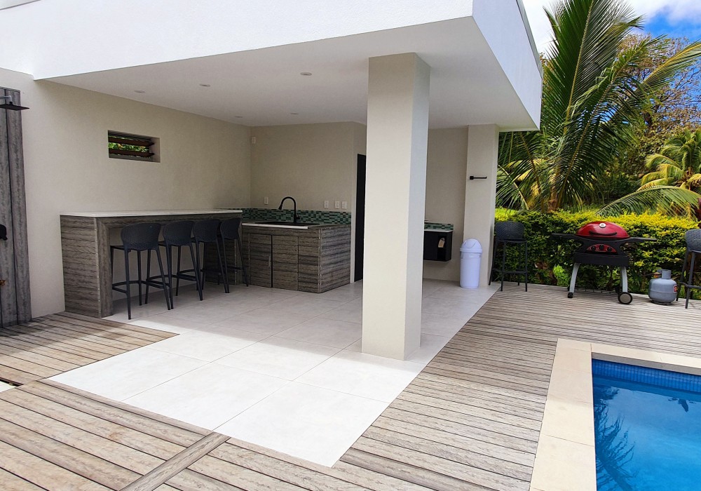 BiForm Composite a Versatile Option for More than just Decks