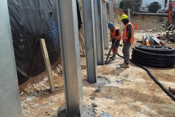 Galvanising Steel Retaining Walls: Maximum Value in Greenfield Developments