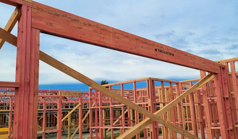 New Prolam PLX20 Glulam Beams Up to 40% Lighter Than Alternatives