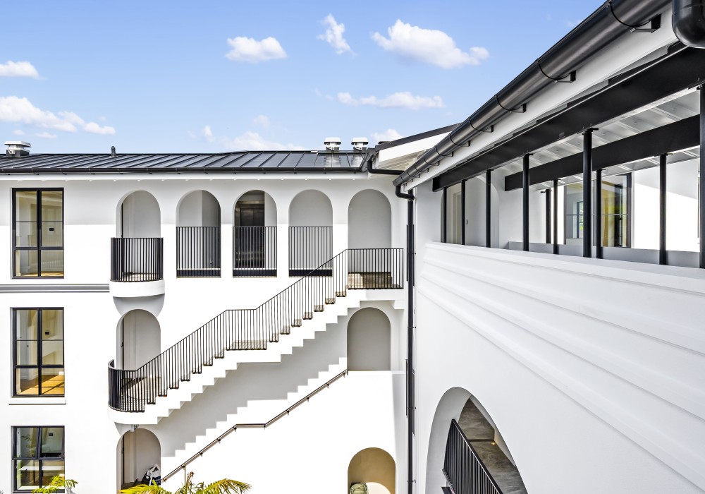 Fusing Modern Aesthetics with UNEX Finline Balustrade at The Arches, Mission Bay