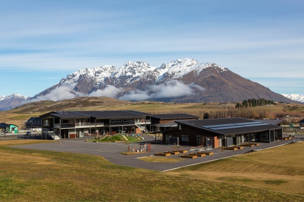 Structurally Sound Balustrade Design for Te Kura Whakatipu o Kawarau School