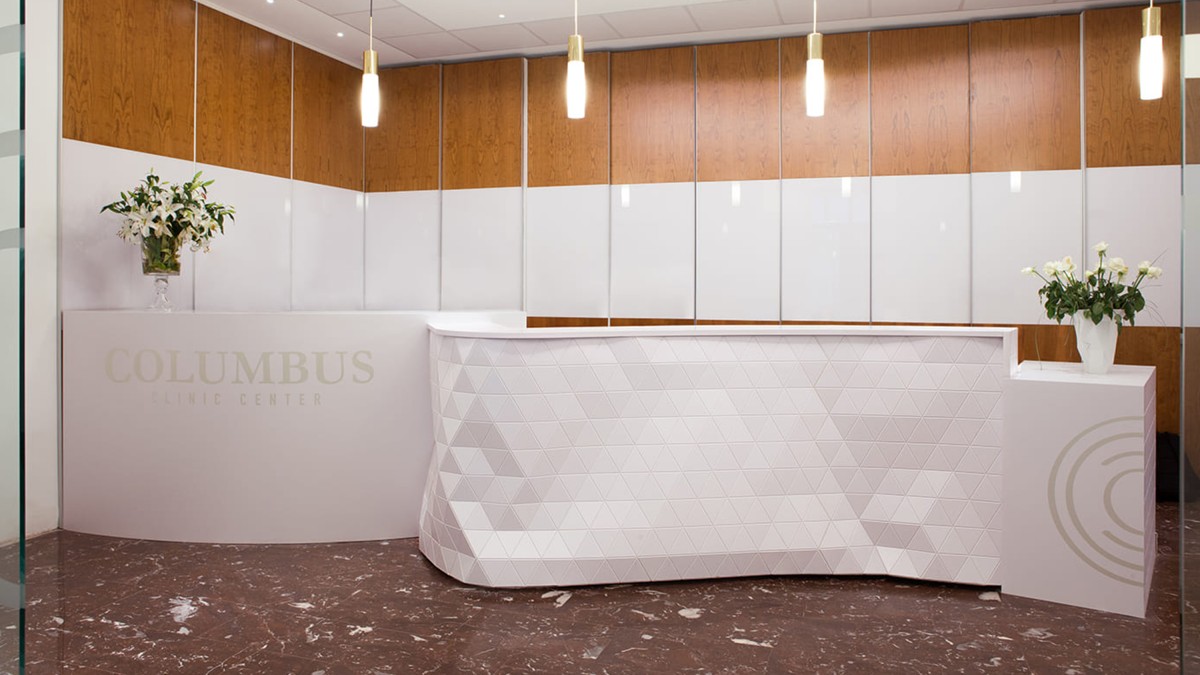 Fenix reception counter at clinic - Photography supplied by Arpa Industriale
