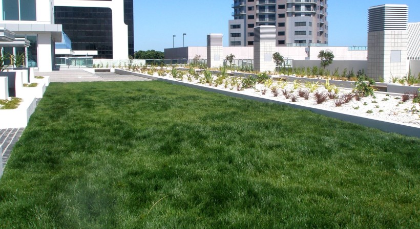 Draining Low Slope Roofs