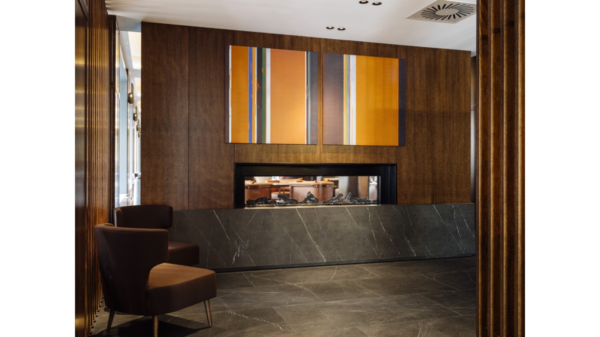 The Escea DS1900 Double Sided Gas Fireplace is installed in the Tasman Hotel’s Lobby.