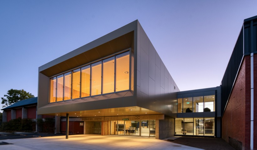 Low Carbon Water Heating for a Christchurch Recreation Centre