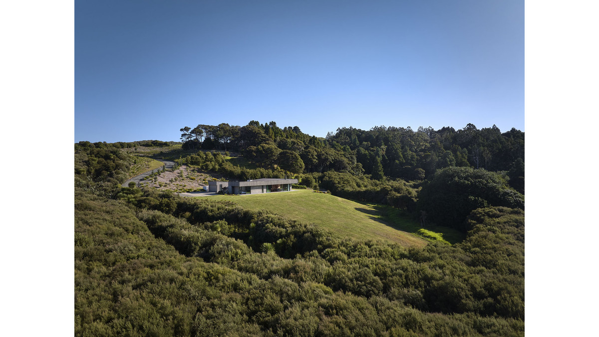 A unique site nestled amongst 45 hectares of native bush.