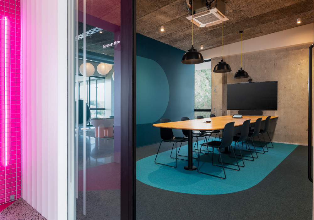 Dynamo6 Office Space Brought to Life with Colourful Tretford Carpets