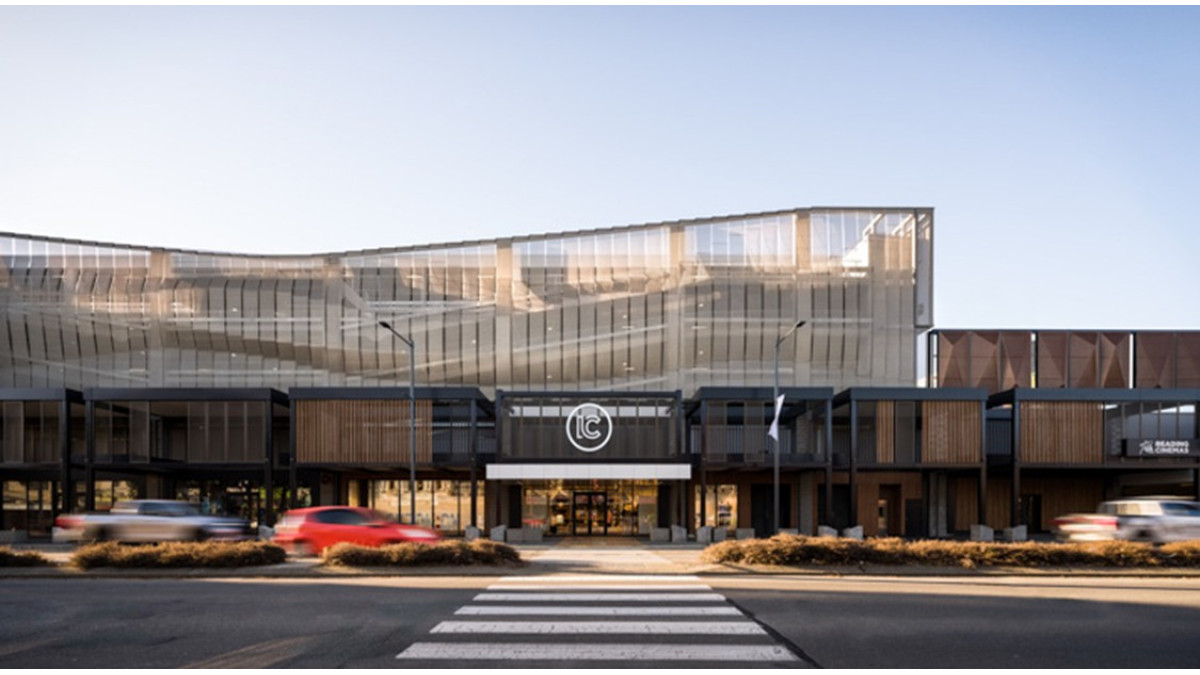Invercargill Central <br />
Designed by: Buchan<br />
Photographed by: Dennis Radermacher, Lightforge