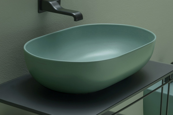 Embracing Vibrancy in Bathroom Design
