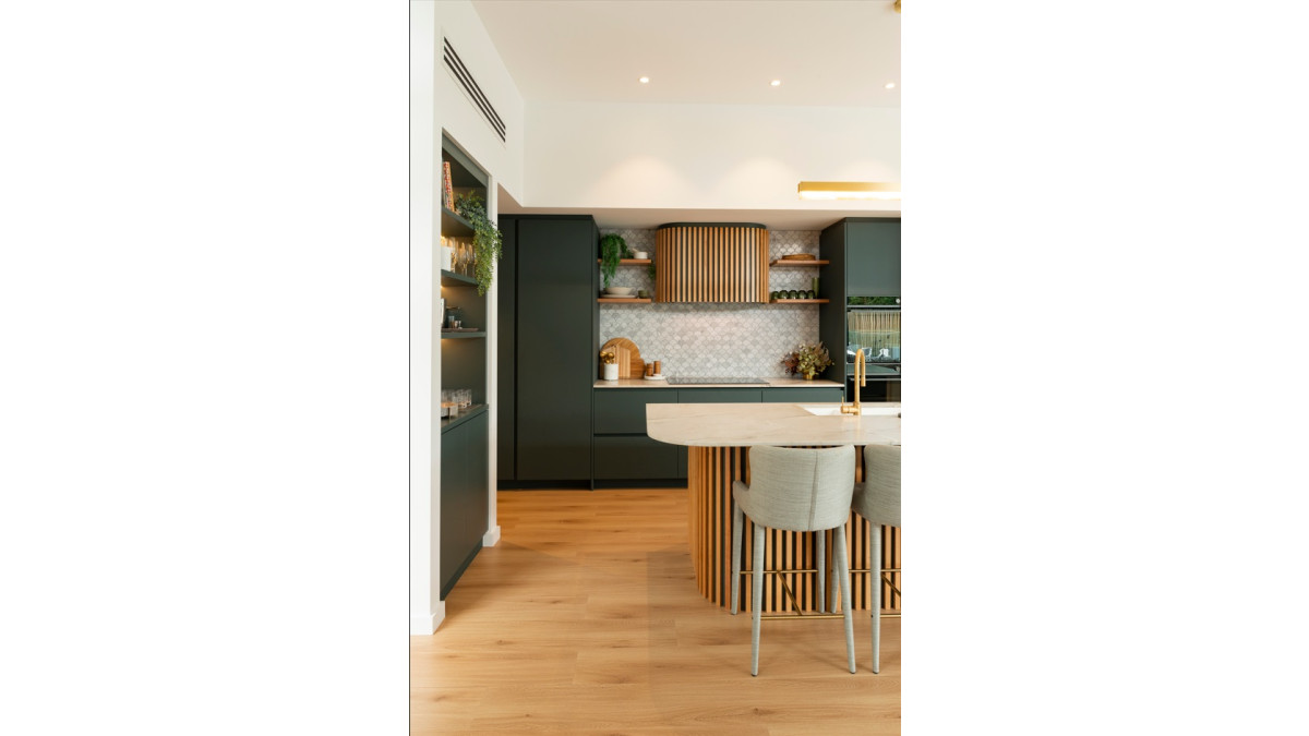Project: Residential Home, Auckland<br />
Product: Elemental LVT, Jacobsen 