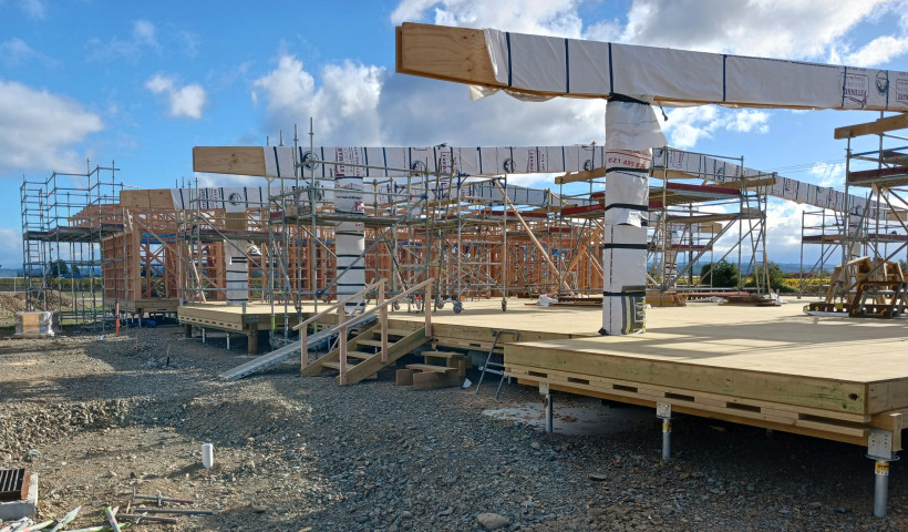 Time-Saving Groundscrew Foundations for a Carbon Neutral Commercial Building