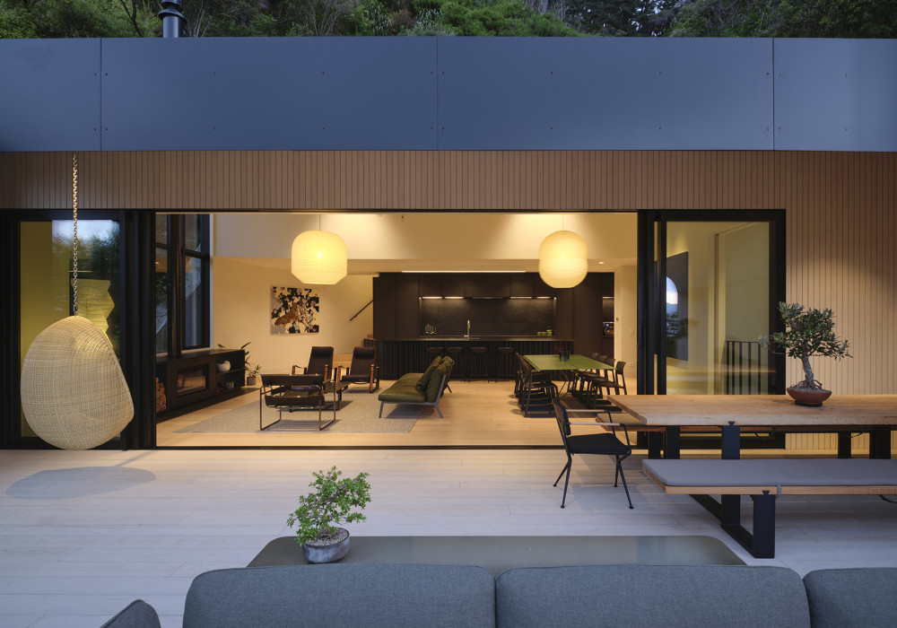 Creating a Seamless Indoor Outdoor Transition with Timber Flooring and Decking