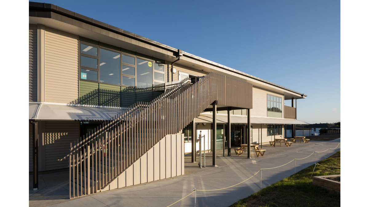 Custom Finline balustrade installed at Torbay School - GHD