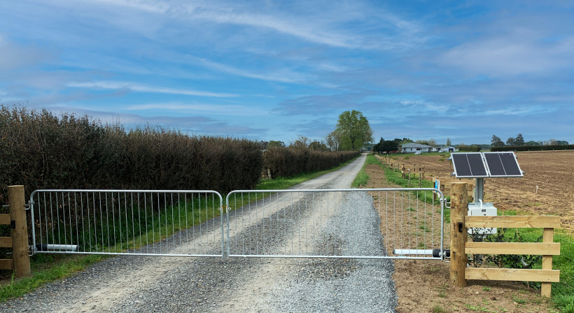 Powering the Future: Eco-Friendly Gate Automation Compatible with Solar Energy