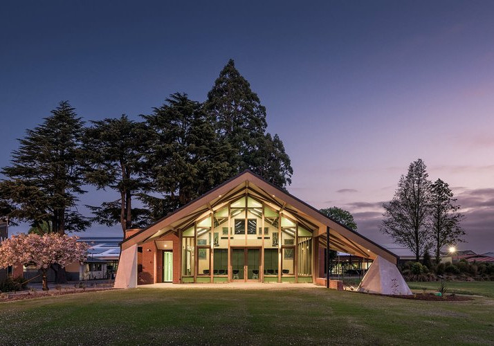 New Te Ao Mārama Whare Bridges Culture and Sustainability at Rangiora High School