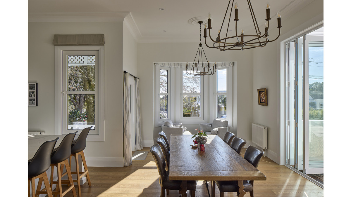 The proportions of Klima frames honour the character of the historic home.