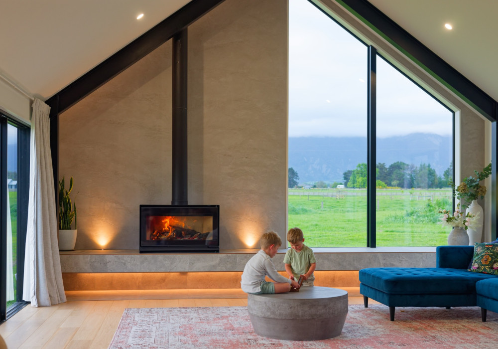 Escea’s Freestanding Wood Fireplace Offers the Best of Both Worlds