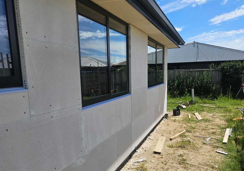 Masons’ Complete AAC Cladding System with Premium Mineral Plaster