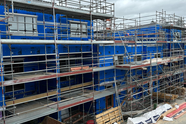 Masons UNI Cuts Completion Times by Keeping Tradesmen Working