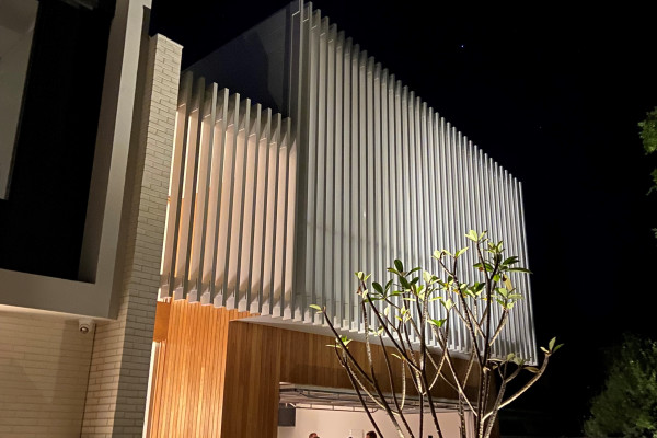 Architectural Edge: Bracket Fixed Louvres