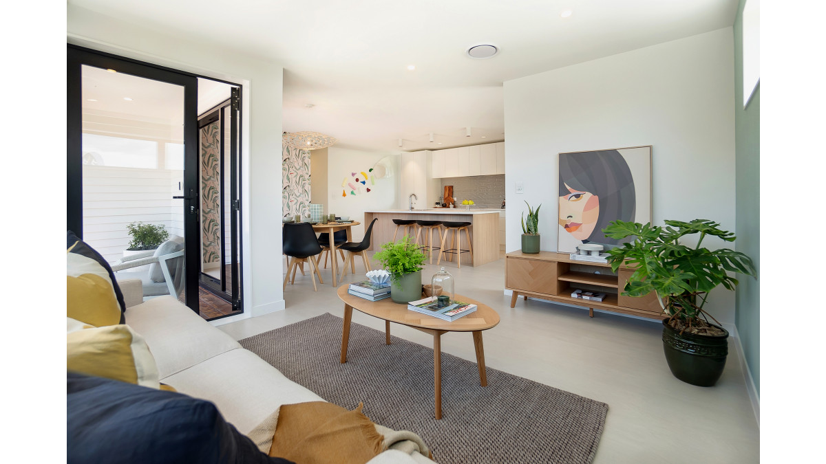 Inside the one tree hill retrofit — a 1970s Kāinga Ora home that has gone from 19 air changes per hour down to just 1.7ACH5.