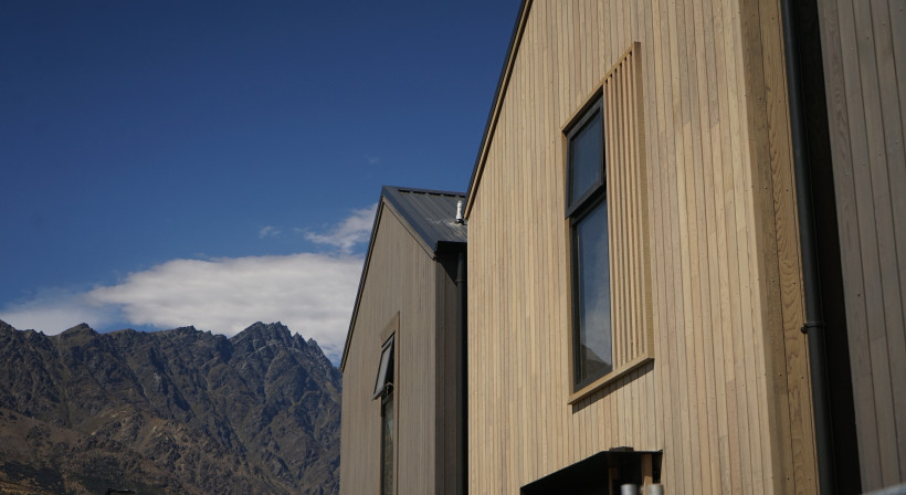 A Fire Rated Coating That Preserves the Natural Look of Timber While Meeting Compliance Within 1m of the Boundary