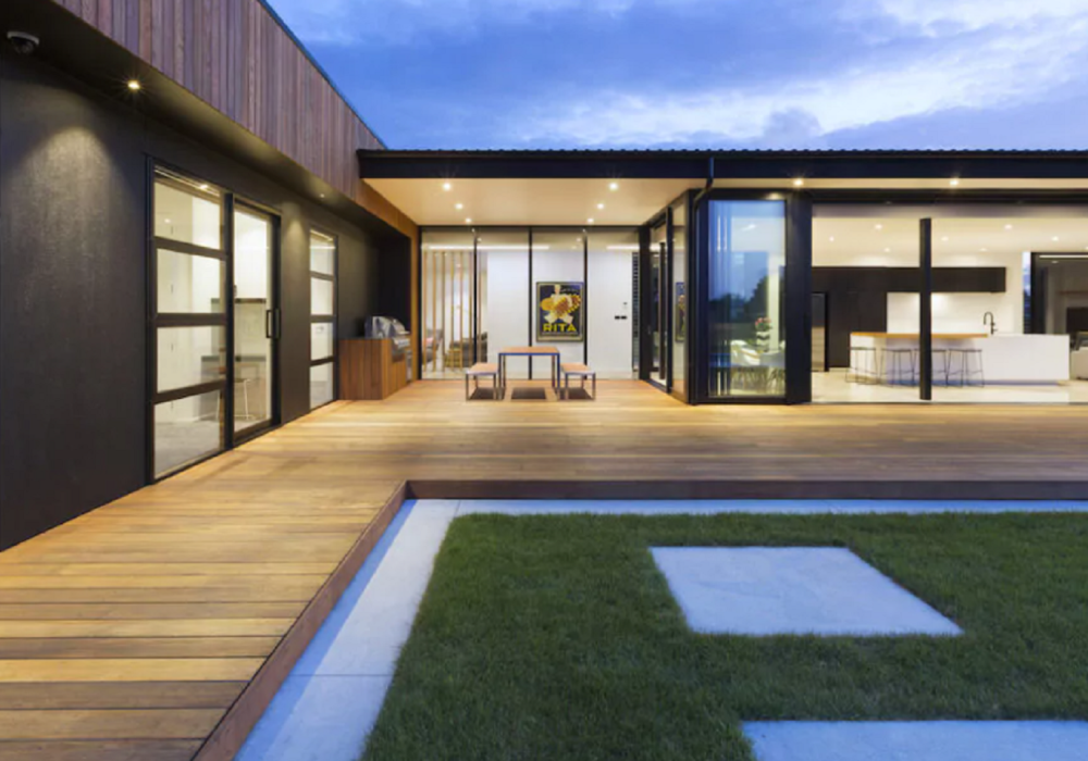 Coating Enhancement and Maintenance of Natural Timber Using Transparent Finishes