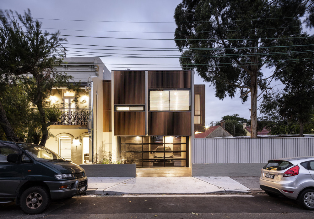 New Composite Timber Cladding with a Co-Extruded Protective Layer for Increased Durability