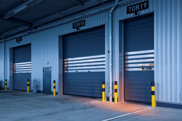 Smart Design, Seamless Integration: How Efaflex High-Speed Doors Simplify Specification and Installation