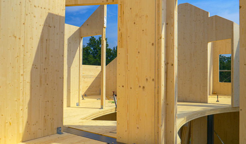 Boost Job Site Efficiency with the MTLD Mass Timber Lifting Device