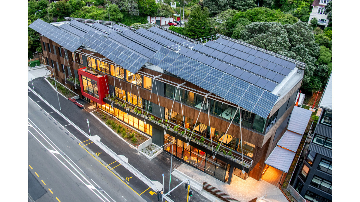 The Ngā Mokopuna roof features solar panel arrays as well as two large rooflight windows in an APL glazing bar system.