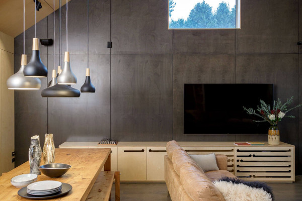 Upcycling a 1970s Barn with Prefinished Plywood
